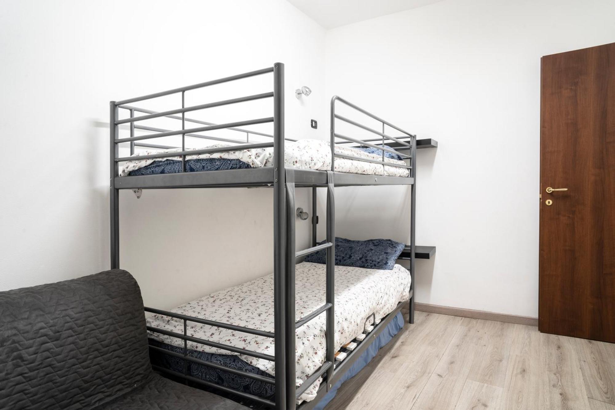 Houseingenoacenter Parking Apartman Kültér fotó